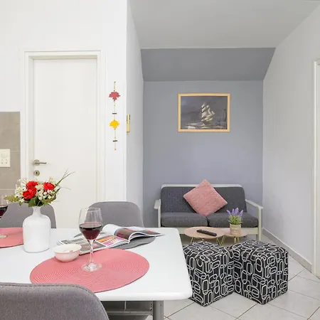 Appartement Gemuetliche 5 Štinjan